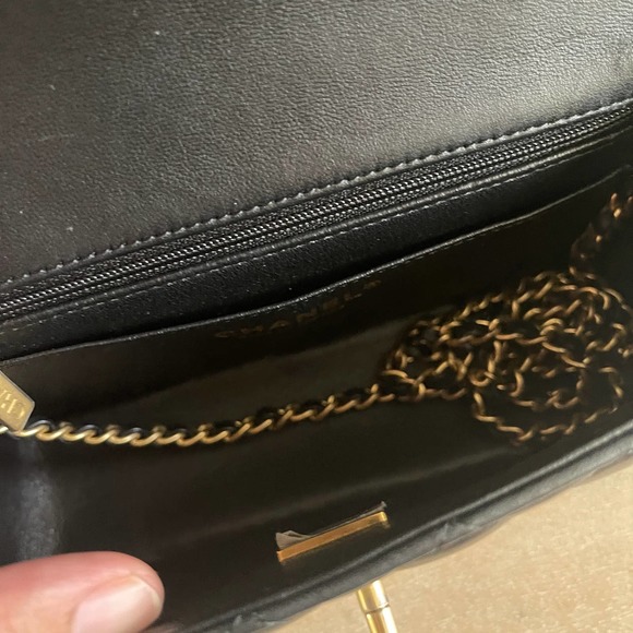 ❌SOLD❌Mint Chanel Mini Top Handle Black Lambskin Gold HW 21A - Picture 10 of 15